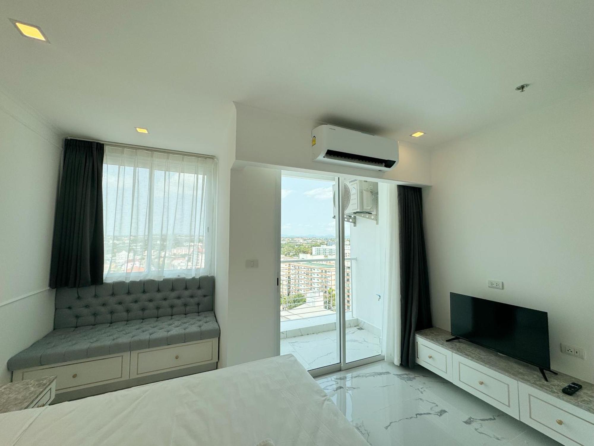 The Empire Chic Residence Jomtien & Yahaha Eksteriør bilde